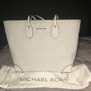 Michael Kors Eva Large Logo Tote Authentic